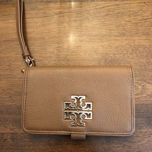 Tory Burch Britten Smart Phone Wristlet